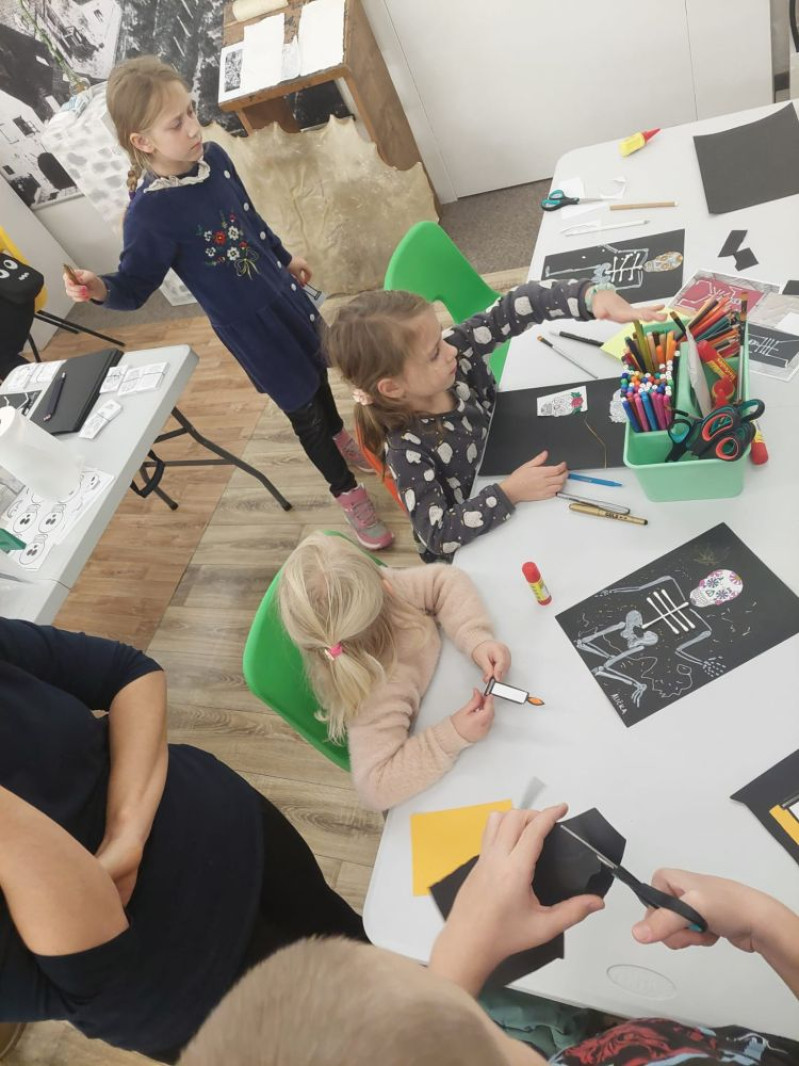 Letem světem s Halloweenem aneb co na to Dušičky?